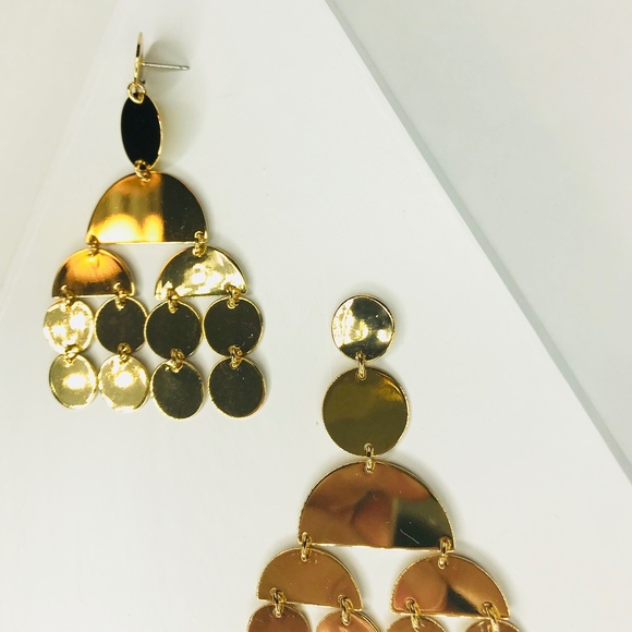 J. Crew | Circle Statement Earrings in Gold - Picture 2 of 6